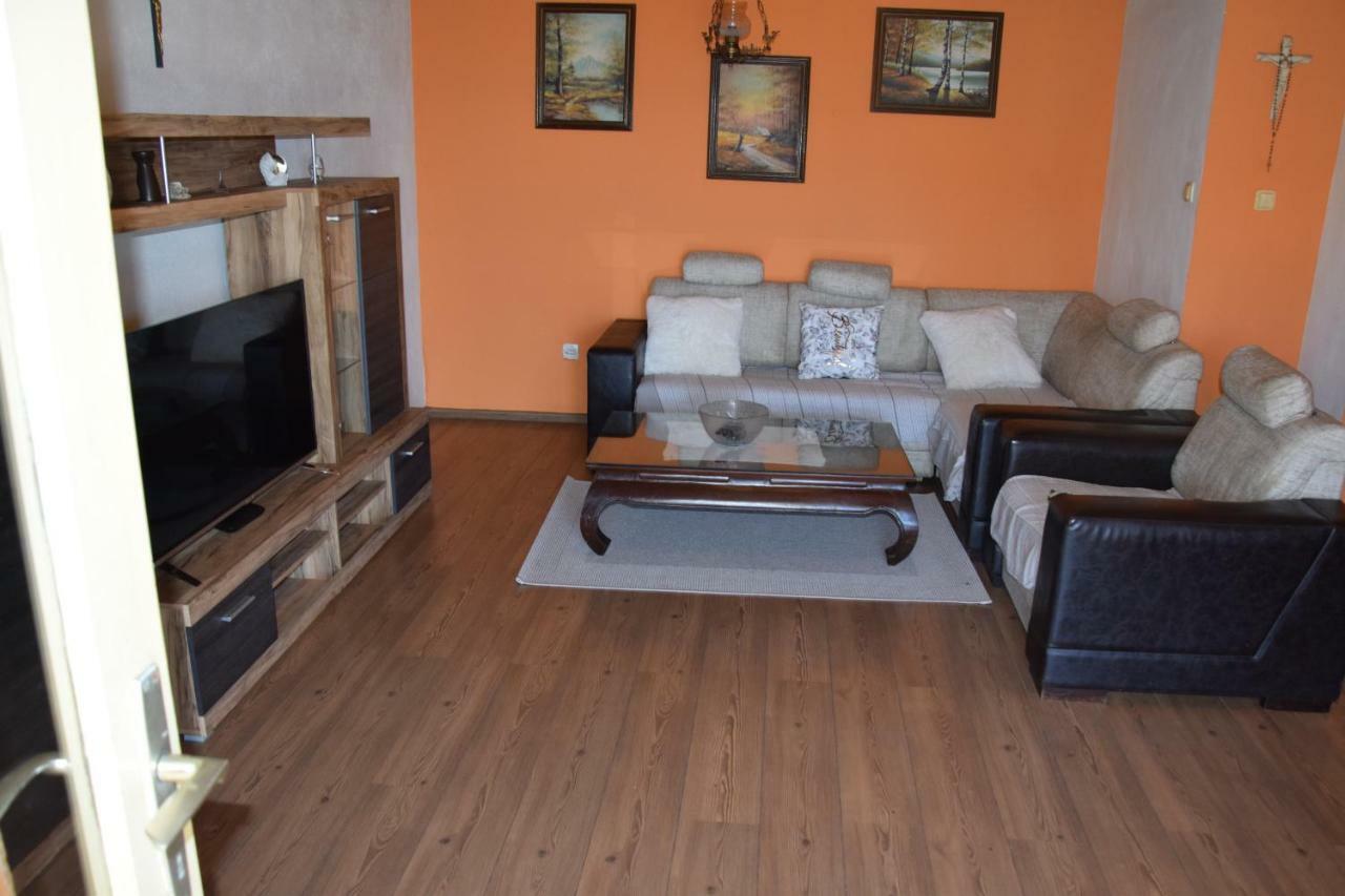 Apartman Linda 1 Baska Voda Exterior photo
